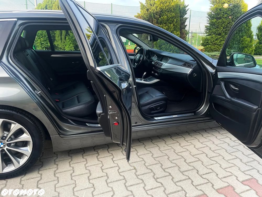 BMW Seria 5 520d xDrive - 2