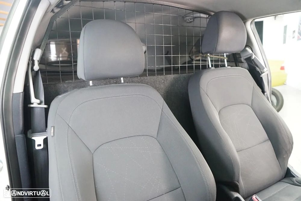 Kia Rio 1.1 CRDi LX - 30
