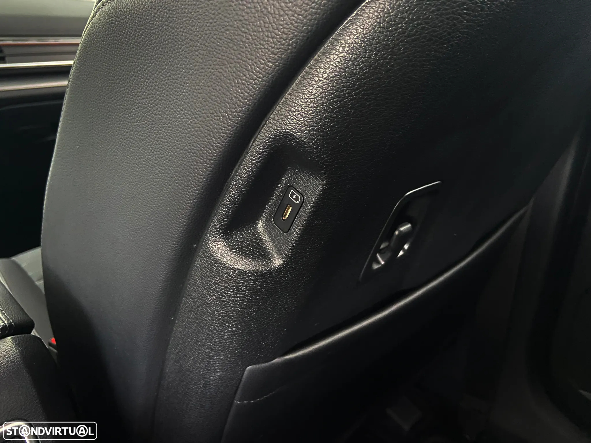 Kia Sportage 1.6 T-GDi PHEV Tech - 11