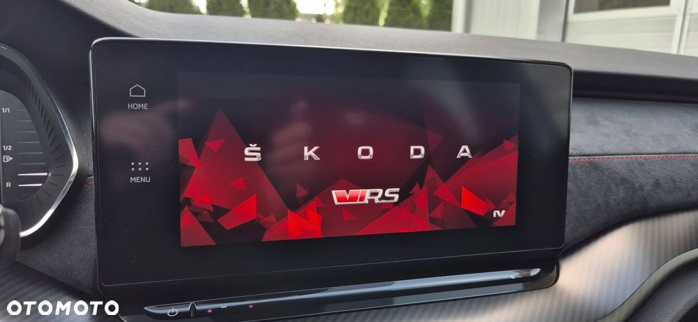 Skoda Octavia 1.4 TSI DSG RS First Edition - 28