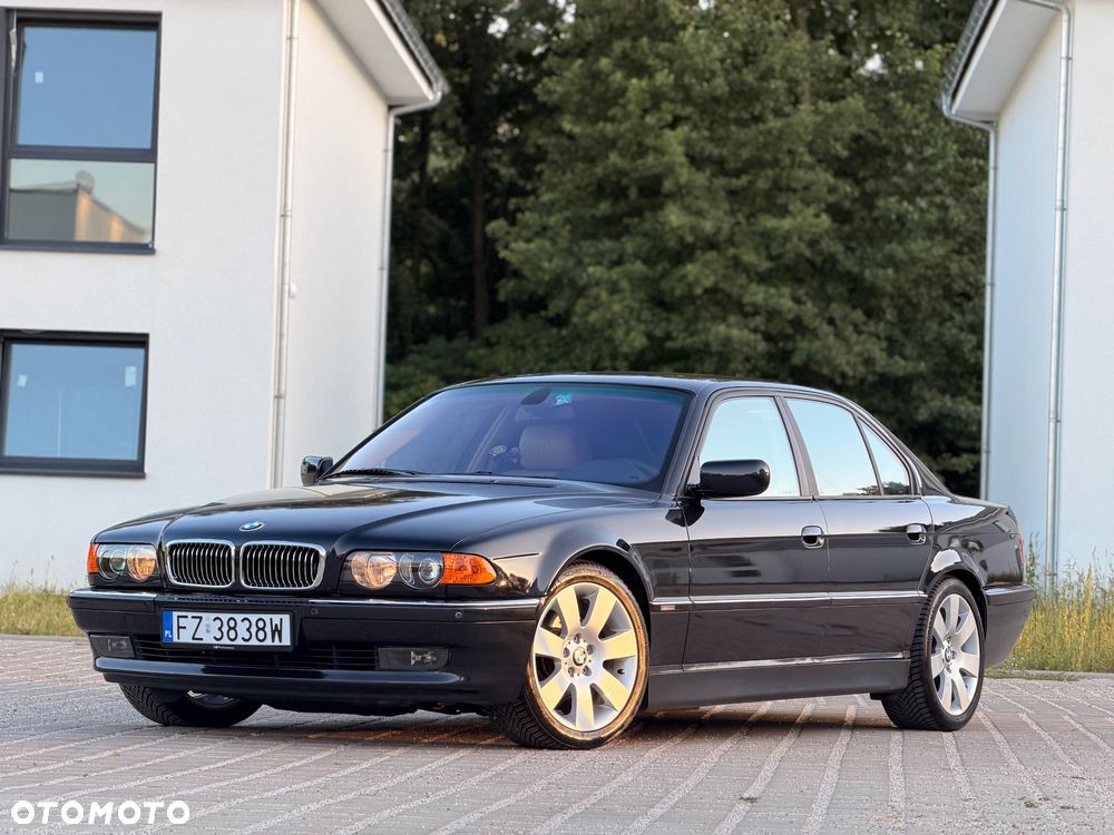 BMW Seria 7 728i L - 9
