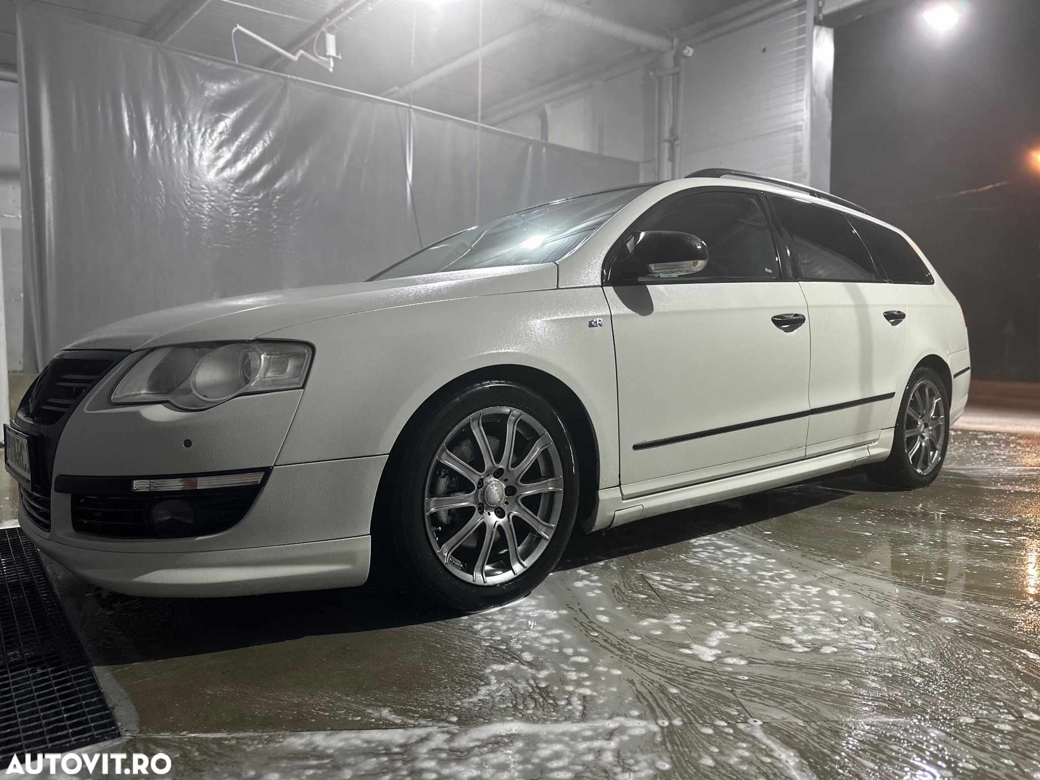Volkswagen Passat Variant 2.0 TDI Sportline DPF - 6