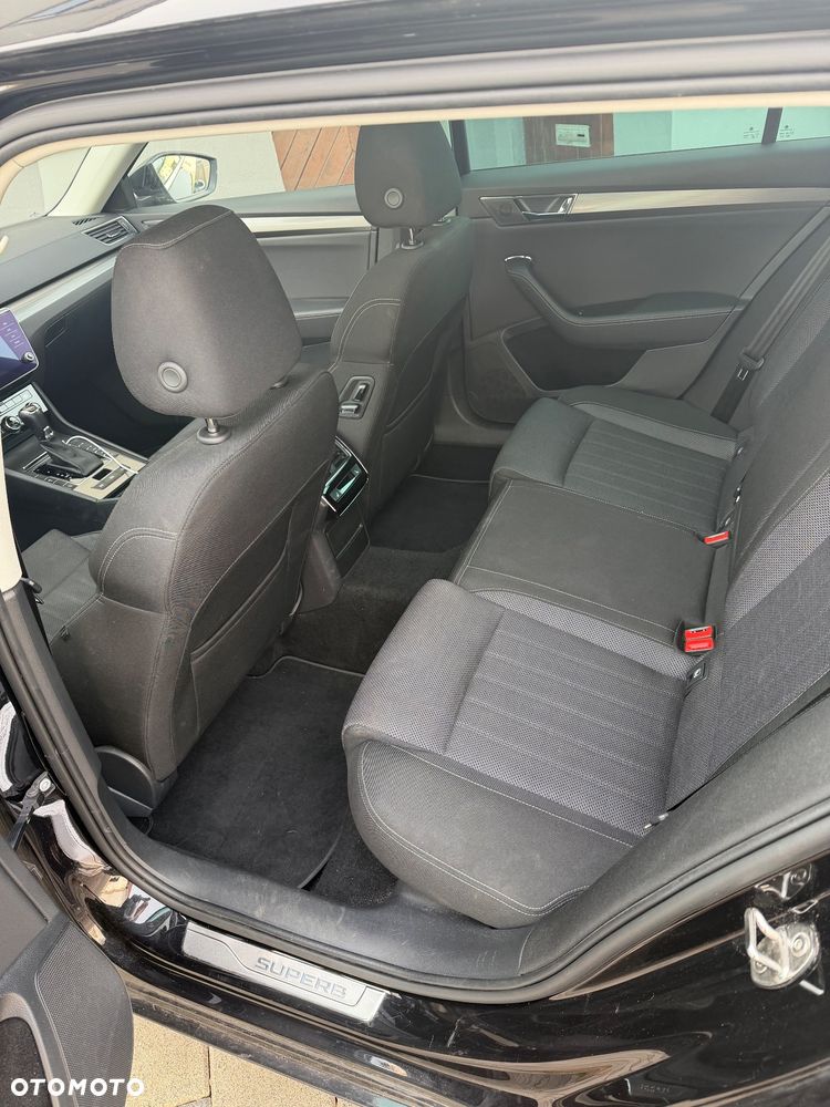 Skoda Superb 2.0 TDI DSG Style - 5