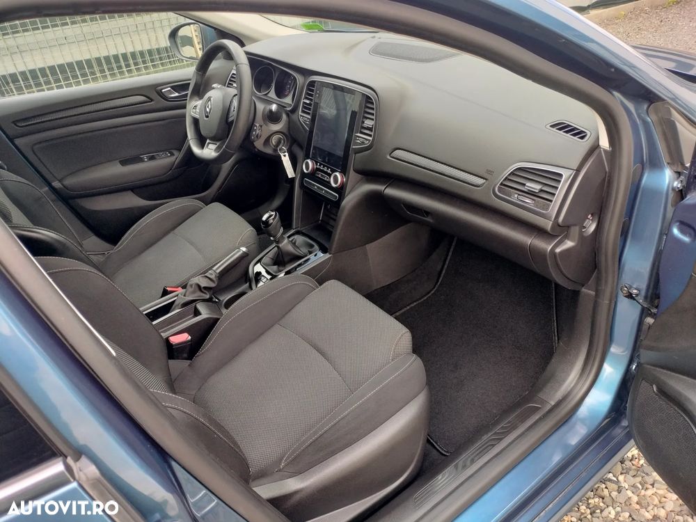 Renault Megane ENERGY TCe 100 LIMITED - 9