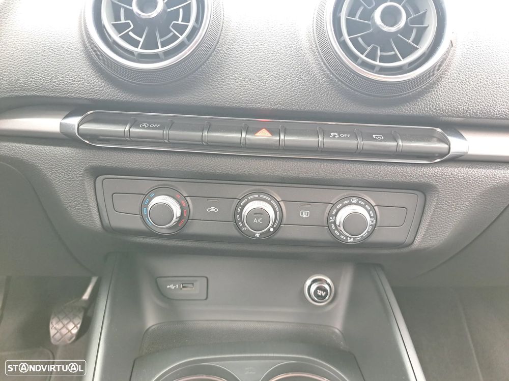 Audi A3 1.6 TDI - 22