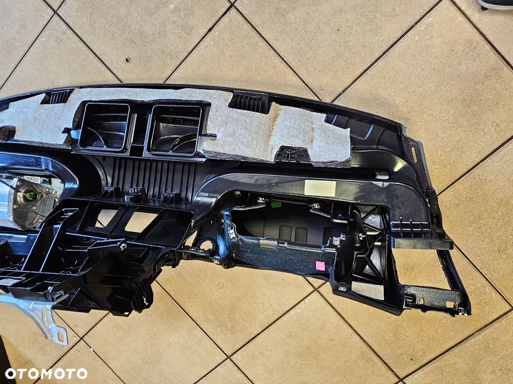 DESKA KONSOLA KOKPIT AIRBAG PASAŻERA BDB BMW E87 EU - 9