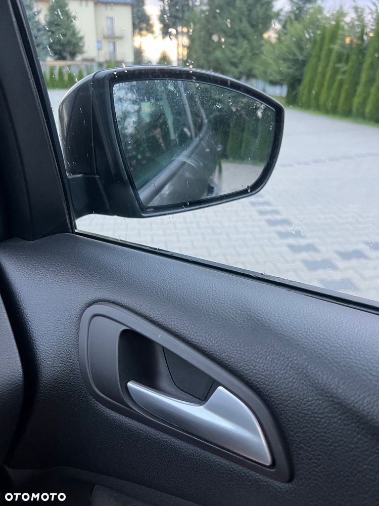 Ford C-MAX 1.6 Titanium - 16
