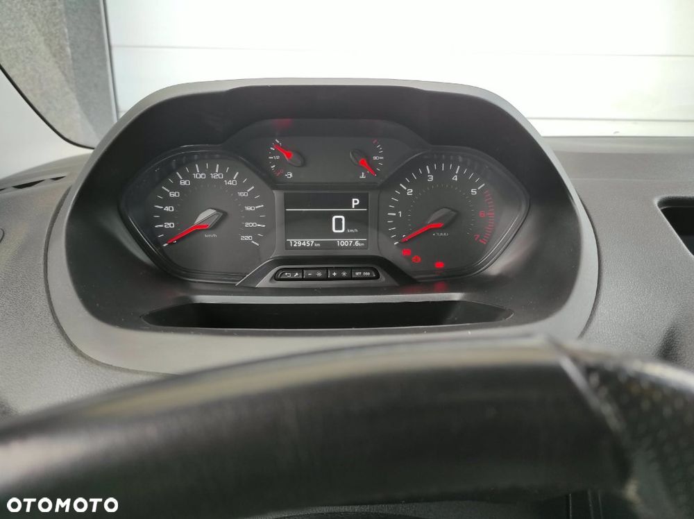 Peugeot Partner - 12