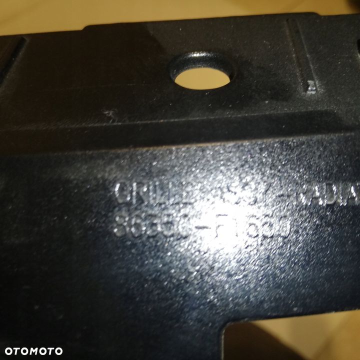 KIA SPORTAGE IV 4 LIFT 18- GRILL ATRAPA KAMERA - 3