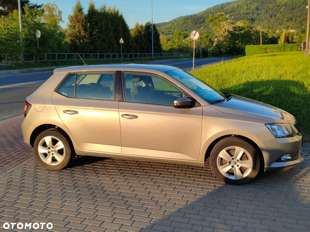 Skoda Fabia 1.2 TSI Ambition - 2