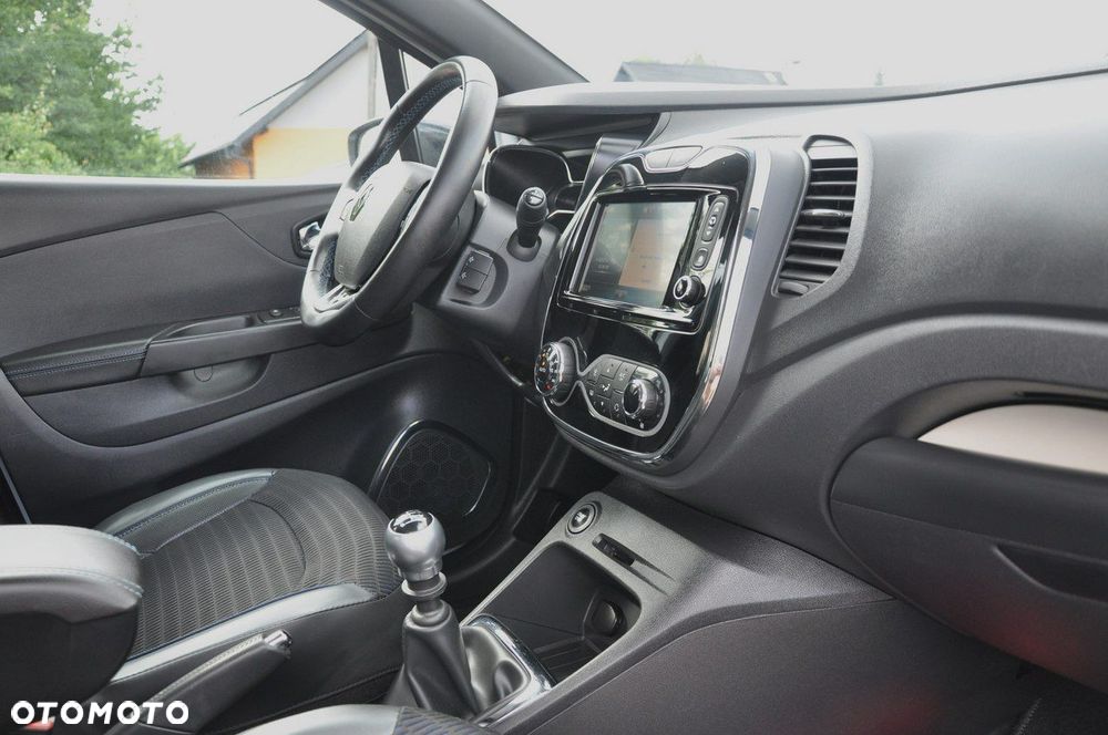 Renault Captur ENERGY TCe 120 Bose Edition - 16