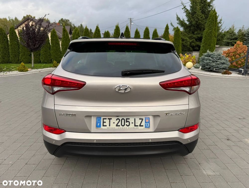 Hyundai Tucson blue 1.7 CRDi 2WD Trend - 12