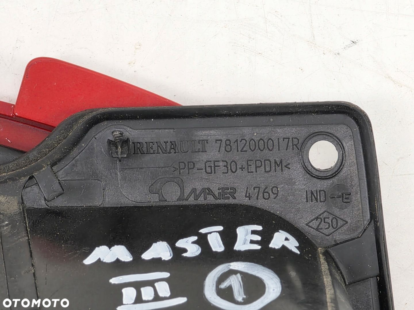 MASTER III 3 10- KLAPKA WLEWU PALIWA KOREK 781200017R 1 - 6