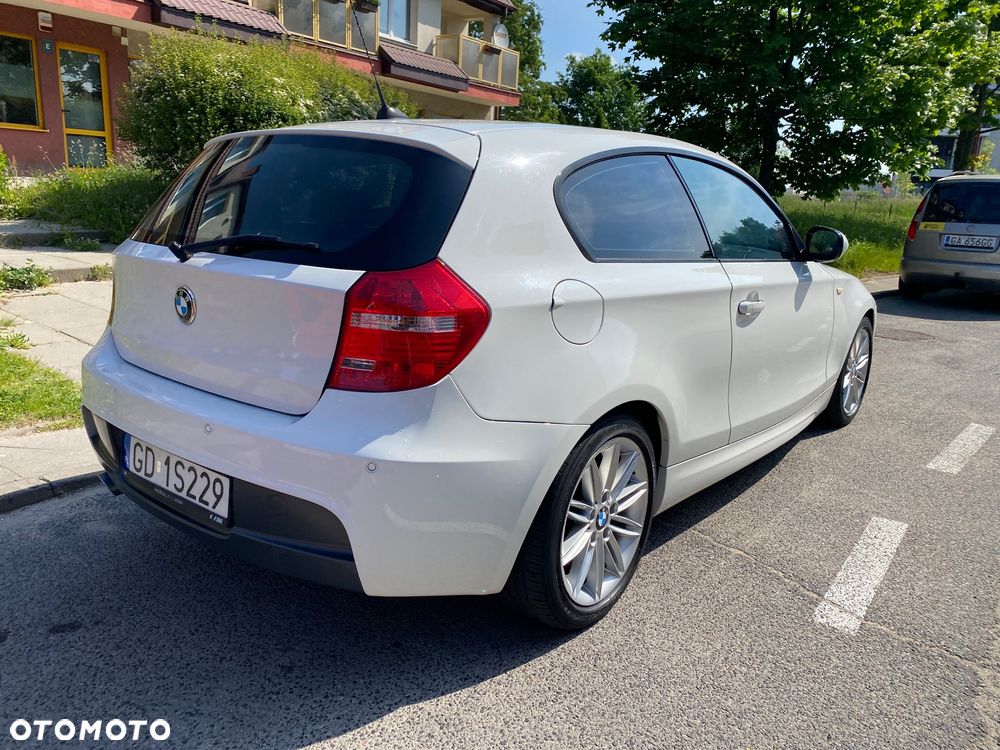BMW Seria 1 116d DPF - 10