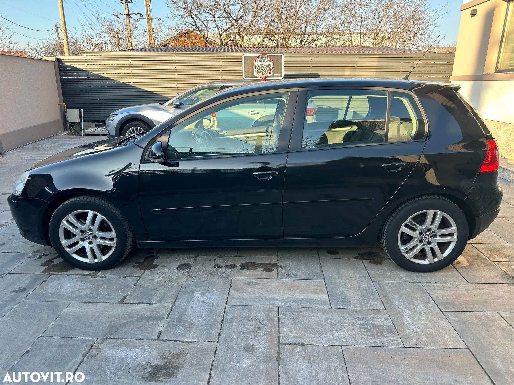 Volkswagen Golf 1.9 TDI Comfortline DPF - 3