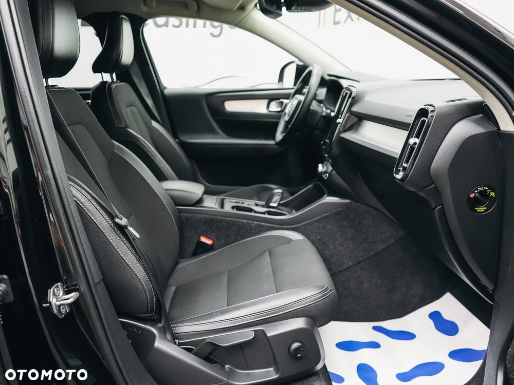 Volvo XC 40 D3 Momentum - 34