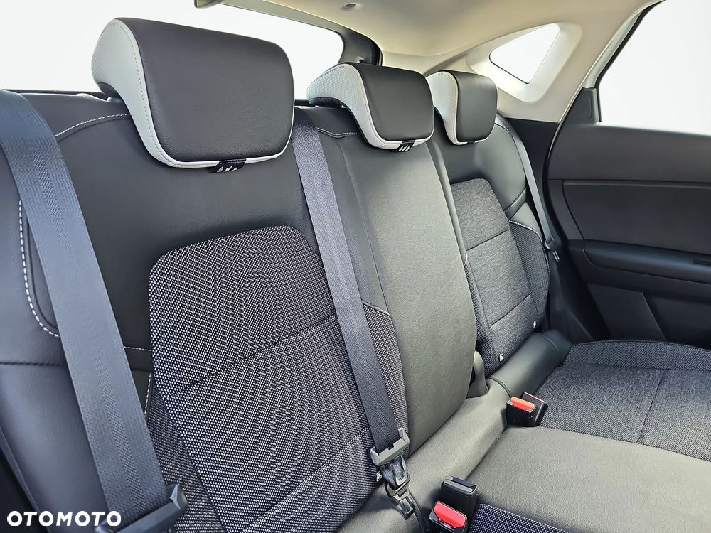 Renault Captur 1.3 TCe mHEV Intens EDC - 24
