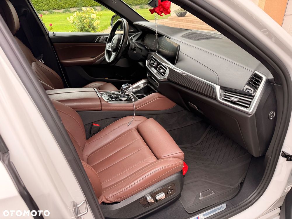 BMW X6 - 29