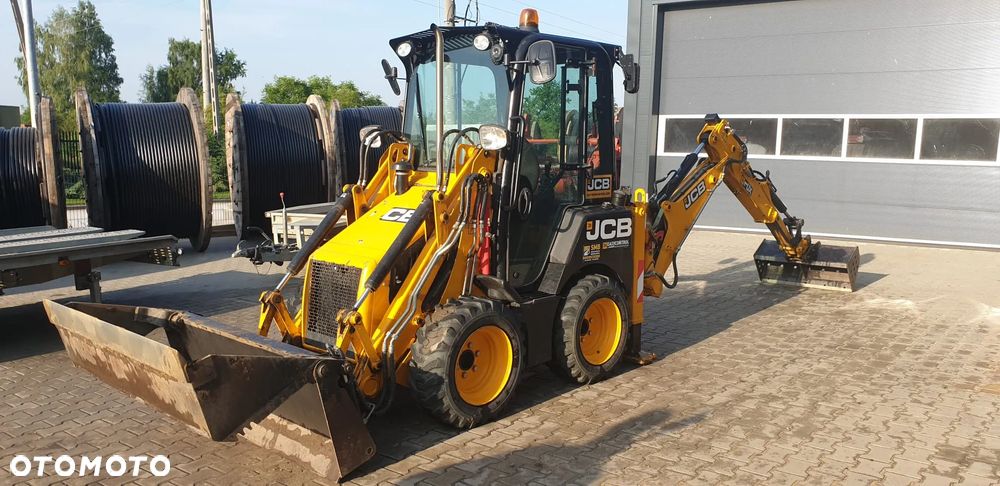 JCB 1CX - 7