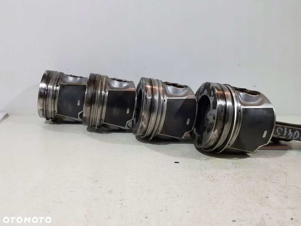 tłok + korbowód 82l175 volvo v40 v60 xc60 xc90 2.0d 180km d4204t5 - 5
