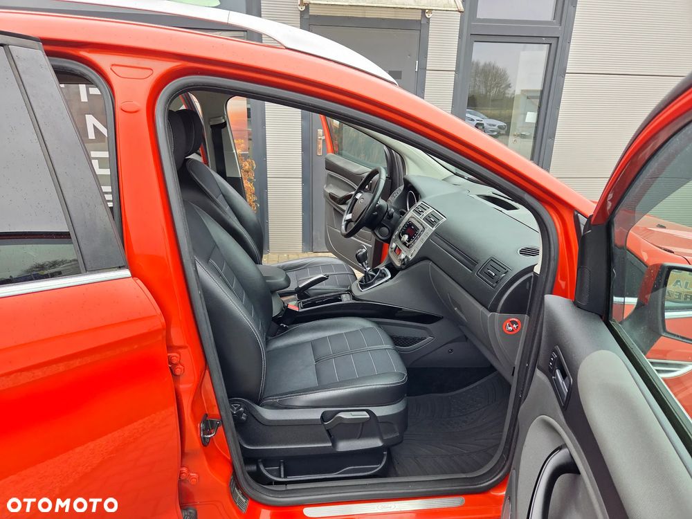 Ford Kuga 2.0 TDCi 4x4 Titanium - 12