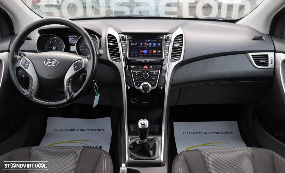 Hyundai i30 1.6 CRDI Blue Comfort - 8