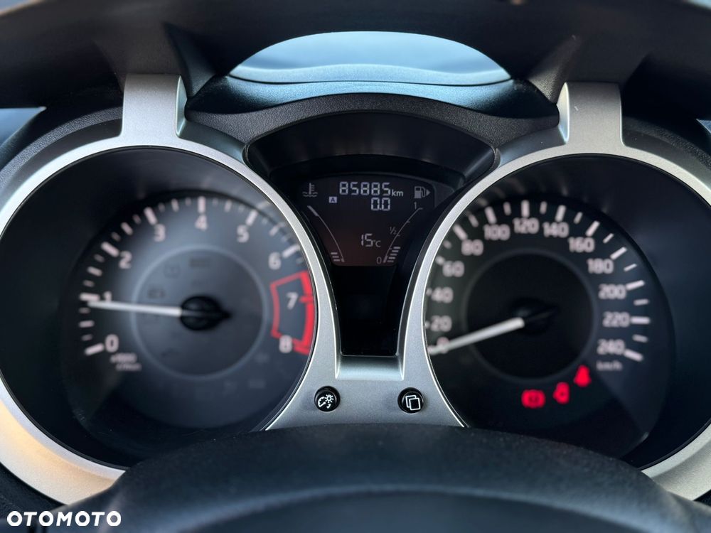 Nissan Juke 1.6 Visia Plus - 12