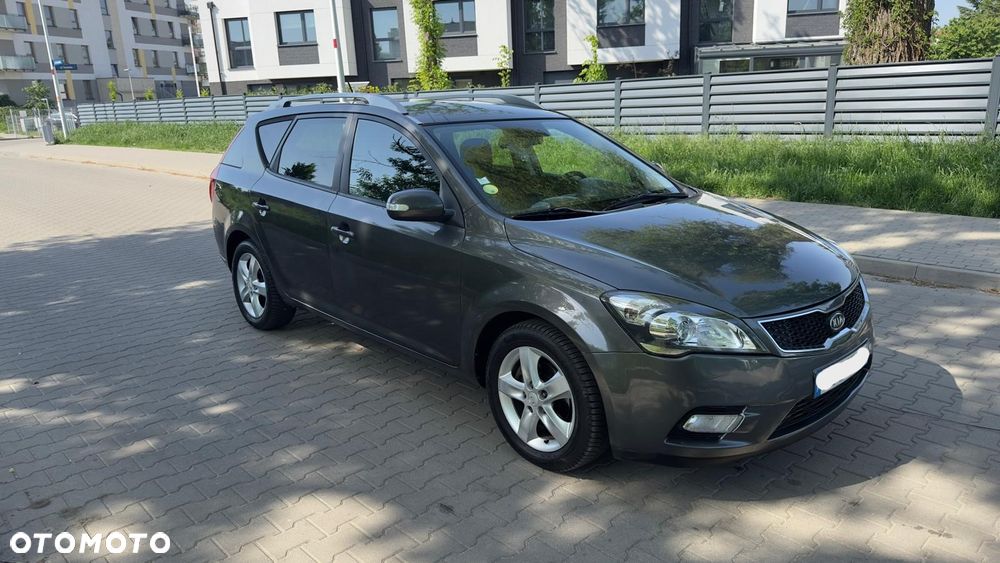 Kia Ceed 1.6 CRDi Business Line - 11
