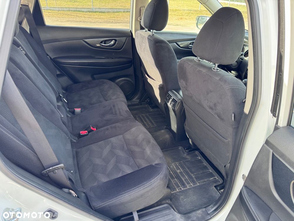 Nissan X-Trail 1.6 DCi N-Connecta 2WD Xtronic 7os - 7