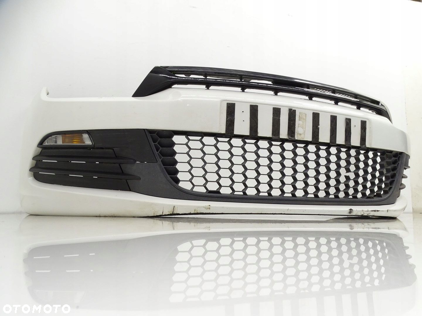 KPL ZDERZAK PRZÓD PRZEDNI  GRILL VW SCIROCCO III 1K8 2008-2014R BIAŁY LB9A - 3