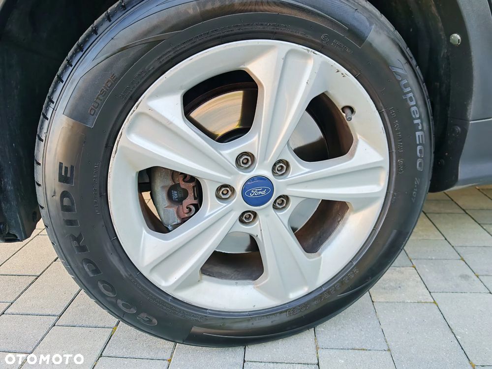Ford Kuga 2.0 TDCi 4x4 Titanium - 14