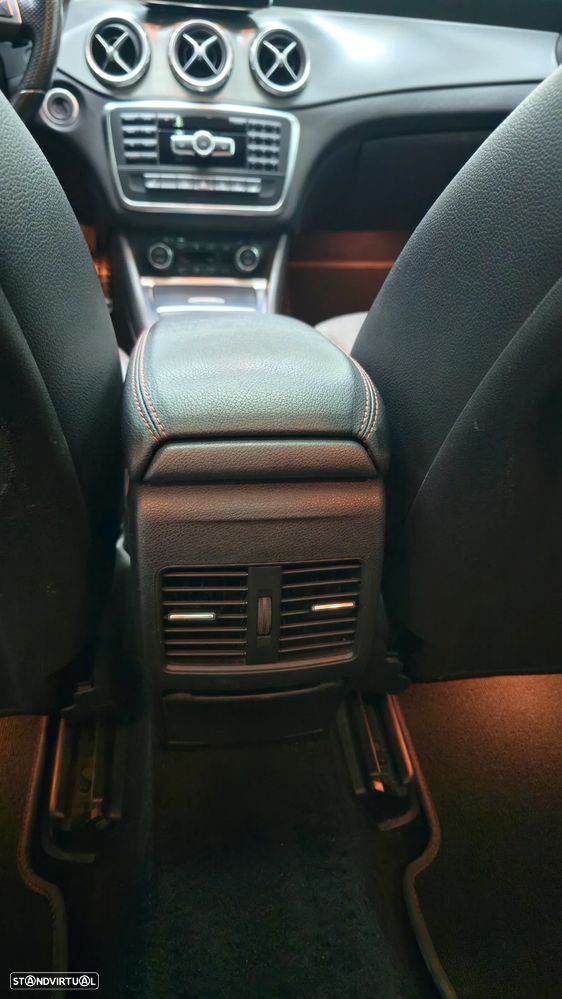 Mercedes-Benz GLA 220 CDI AMG Line - 16
