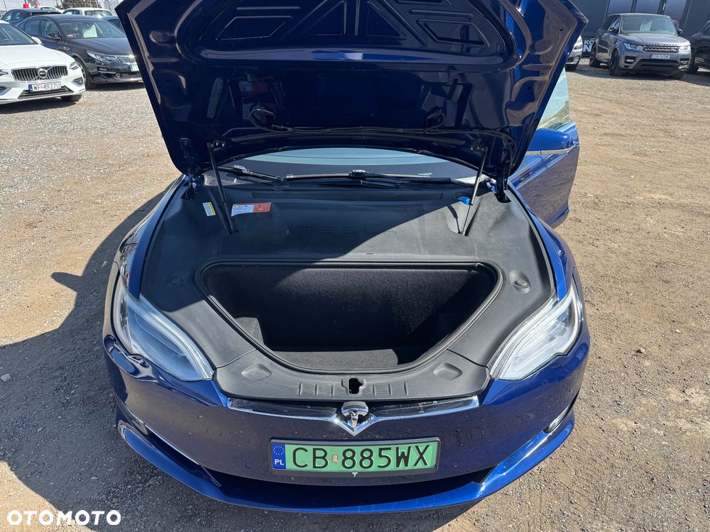Tesla Model S 90 D Performance - 30