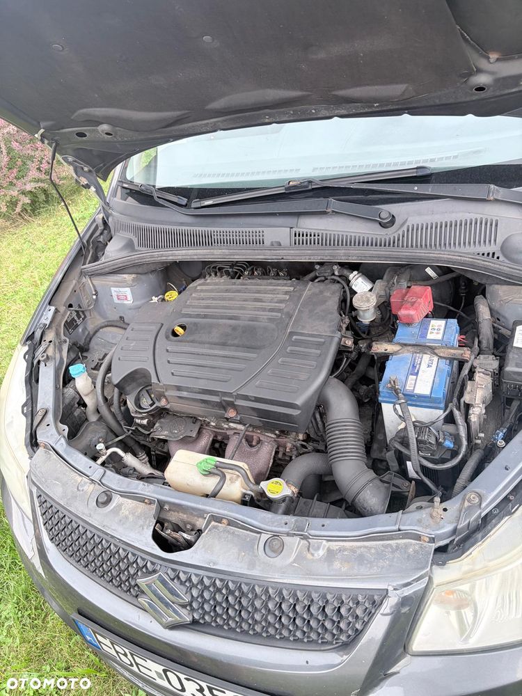 Suzuki SX4 1.6 Comfort - 4