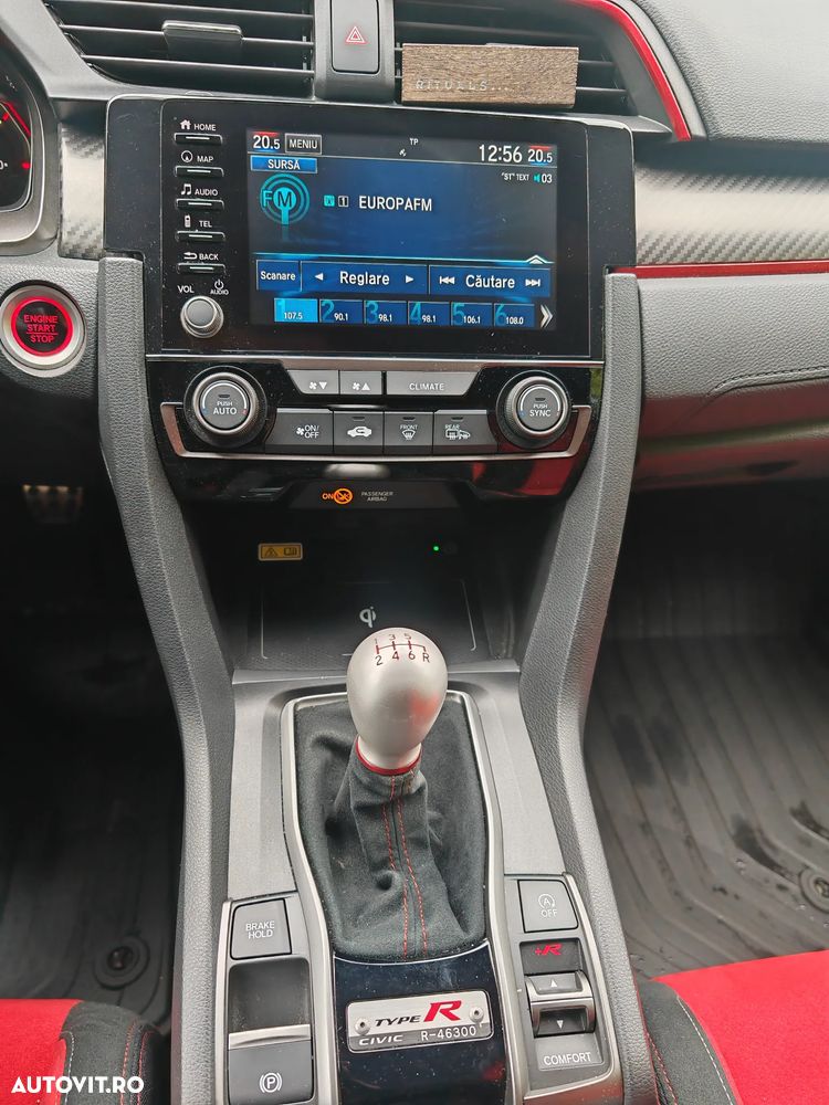 Honda Civic Type R 2.0 VTEC Turbo Ultimate Edition - 13