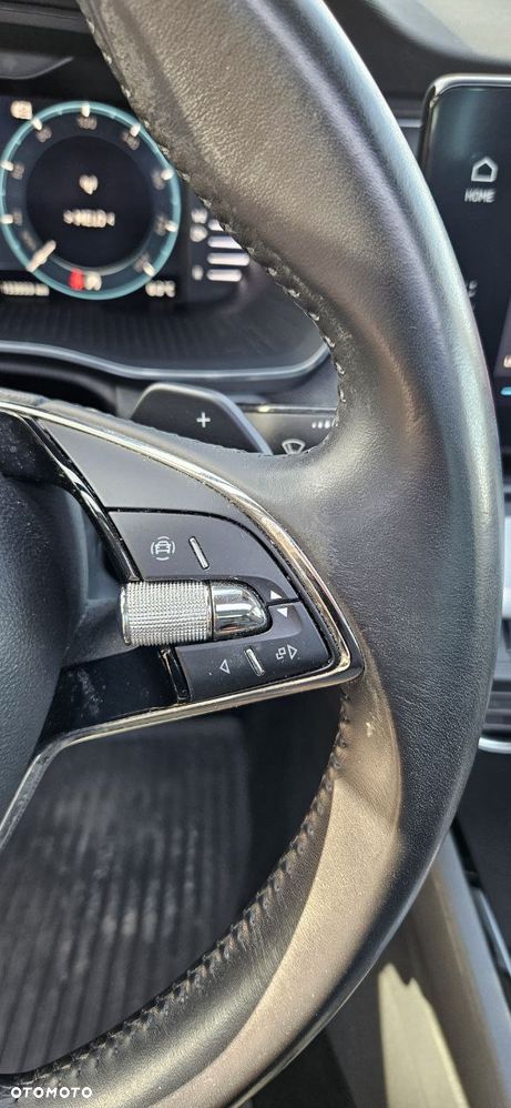 Skoda Octavia 2.0 TDI SCR Style DSG - 17