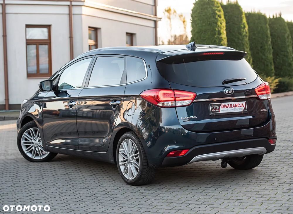 Kia Carens 1.7 CRDi 115 Fifa World Cup Edition - 10