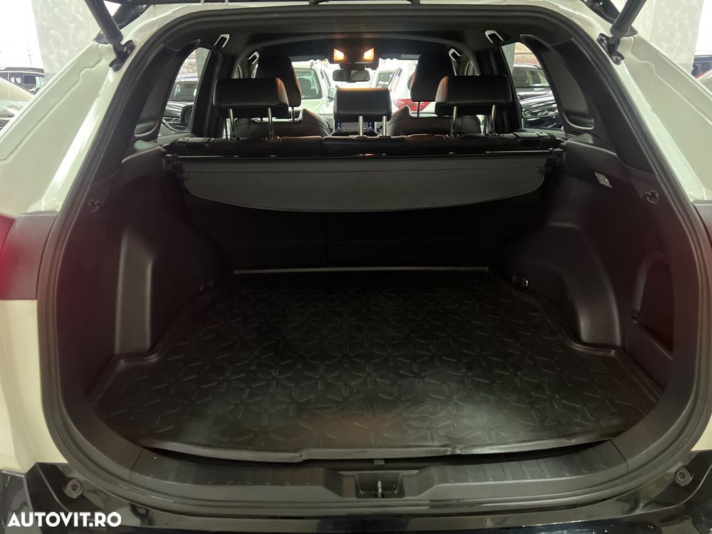 Toyota RAV4 2.5 4x4 Hybrid Lounge - 18