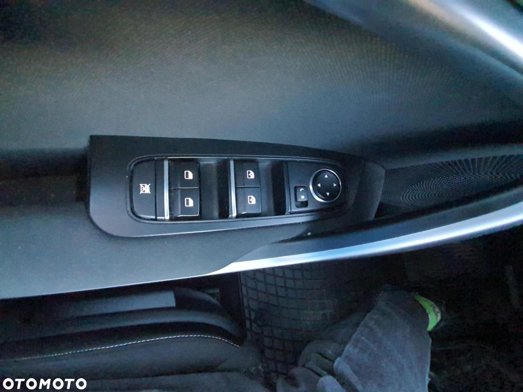 Kia XCeed - 23