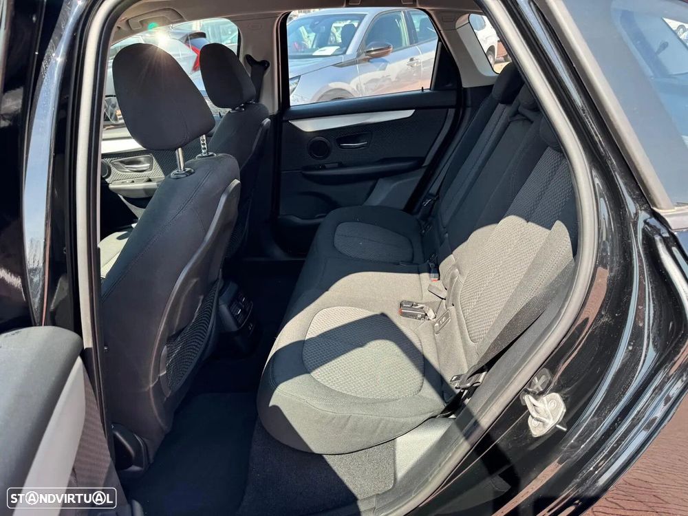 BMW 225xe Active Tourer Advantage - 11