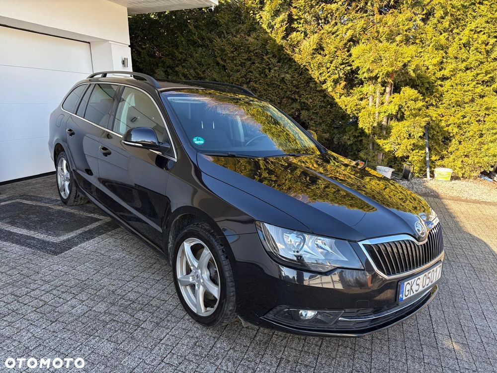 Skoda Superb 2.0 TDI DSG Elegance - 1