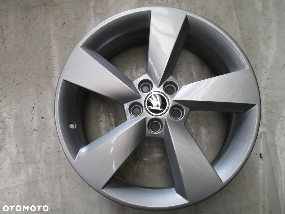 FELGI ALUMINIOWE 17 SKODA FABIA II FABIA III ET46 - 4