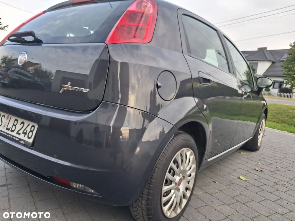 Fiat Grande Punto - 22