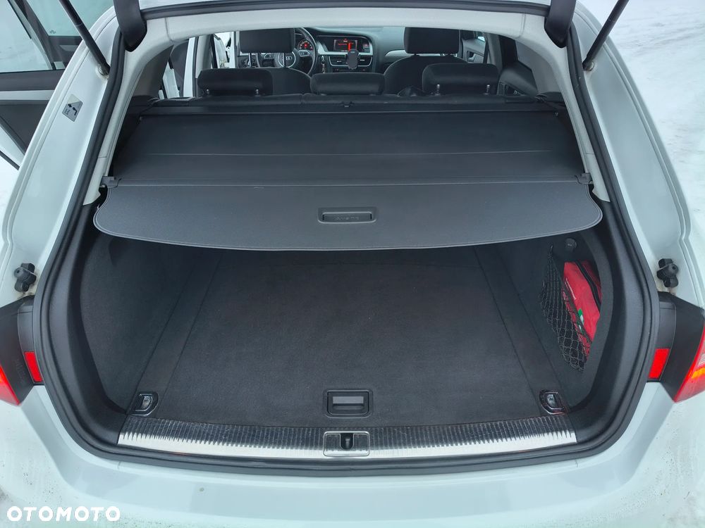 Audi A4 Avant 2.0 TDI DPF quattro S tronic Attraction - 7