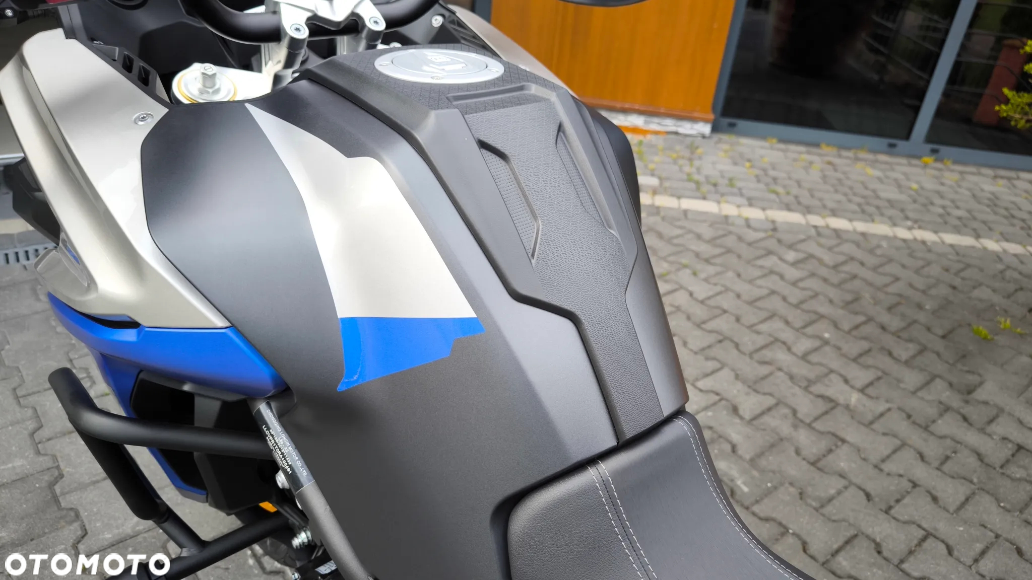 VOGE 525DSX - 17