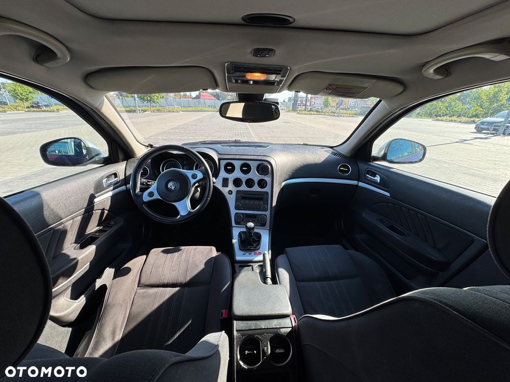 Alfa Romeo 159 - 5