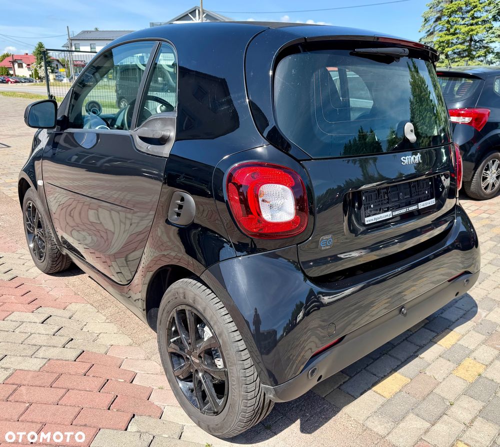 Smart Fortwo EQ - 3