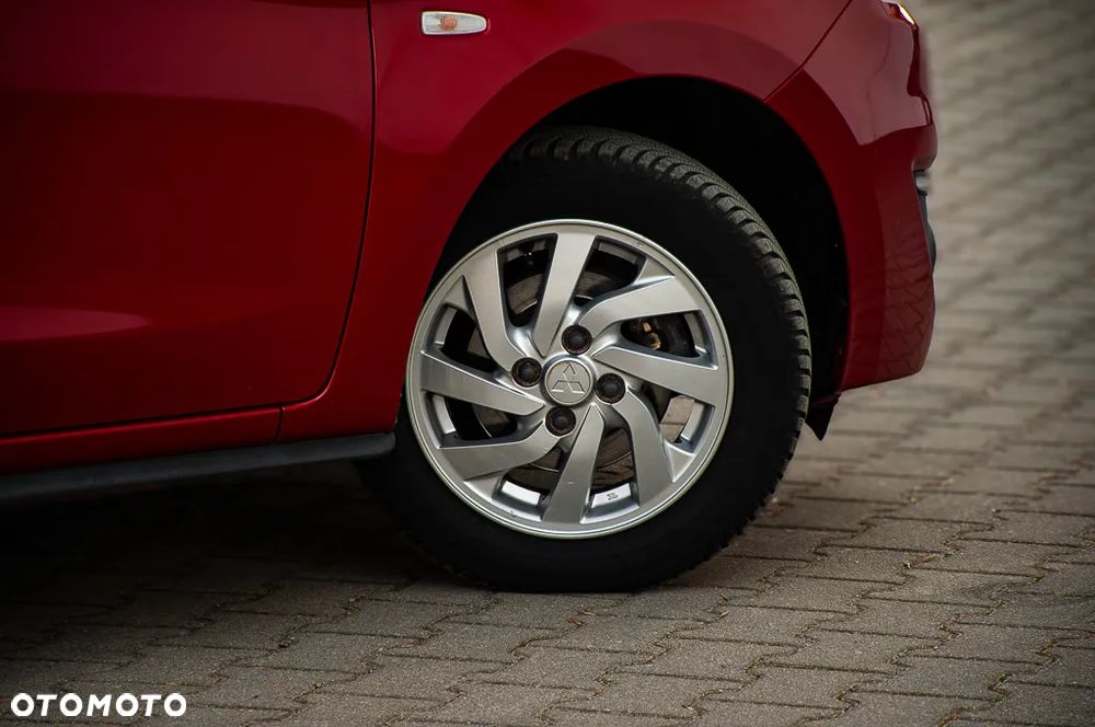 Mitsubishi Space Star 1.2 CVT Intro Edition+ - 20