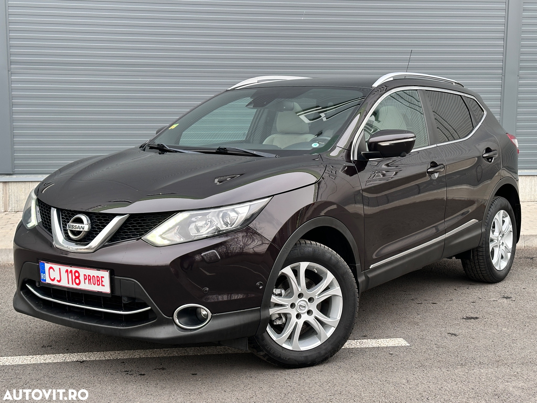 Nissan Qashqai 1.6 DCI 4 x 4 DPF tekna - 3