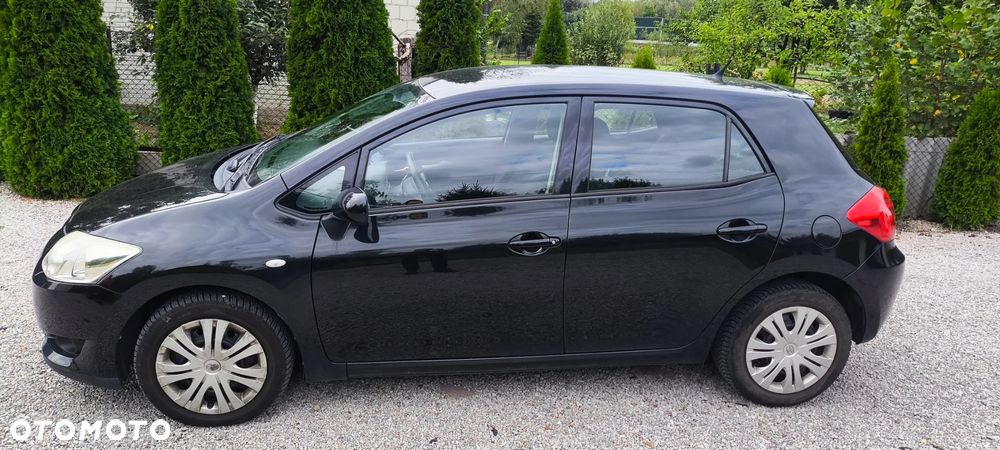 Toyota Auris - 3